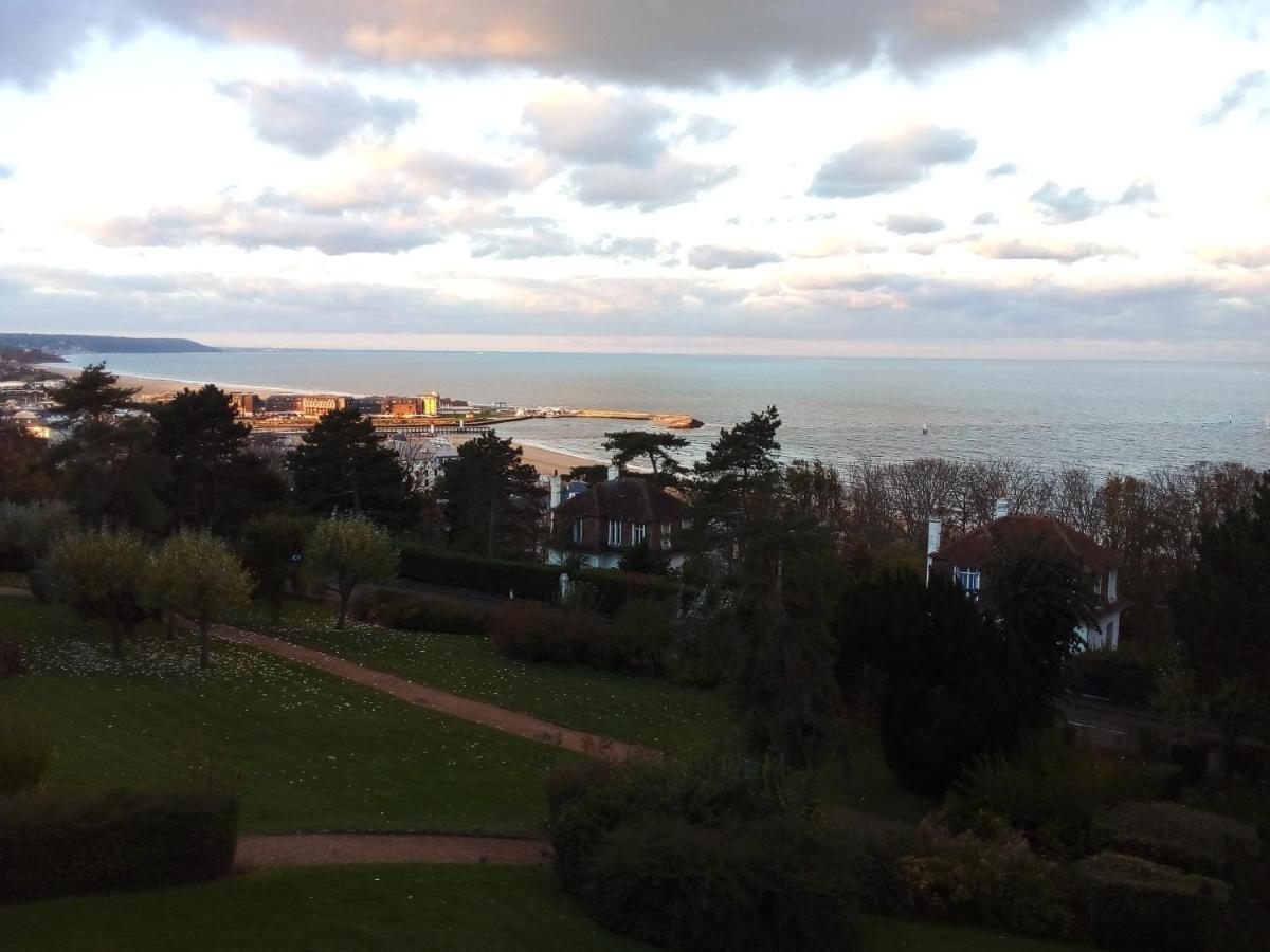 Couchers De Soleil En Normandie Trouville-sur-mer Exteriör bild