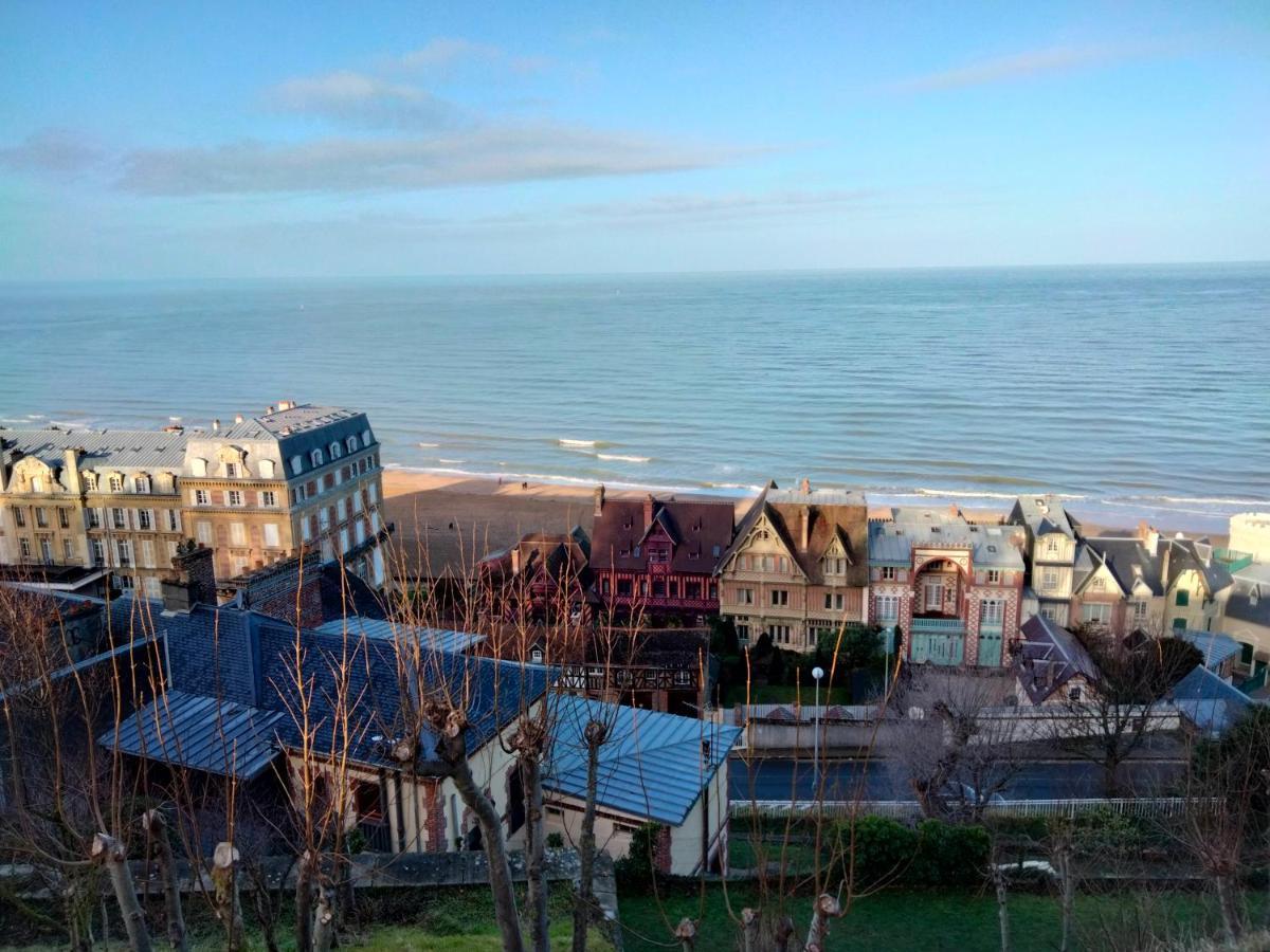 Couchers De Soleil En Normandie Trouville-sur-mer Exteriör bild